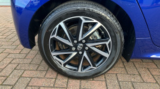 Toyota Yaris 1.5 Hybrid Design 5dr CVT Hybrid Hatchback